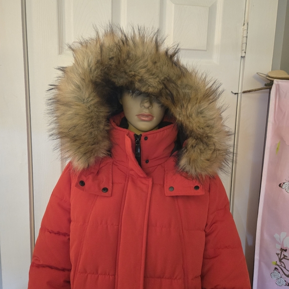 3/4 Length Coat - Picture 2 of 9